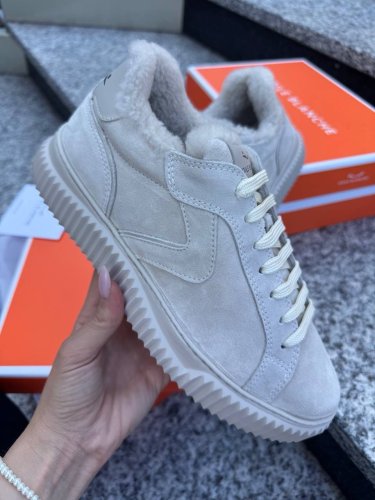 кроссовки женские  Voile Blanche 2310-2